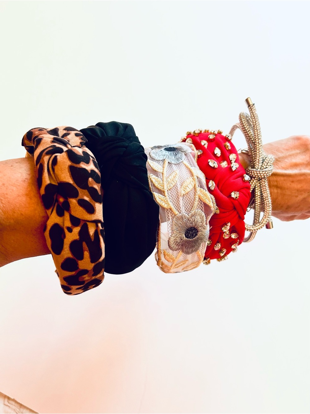 Ladies/girls headbands.